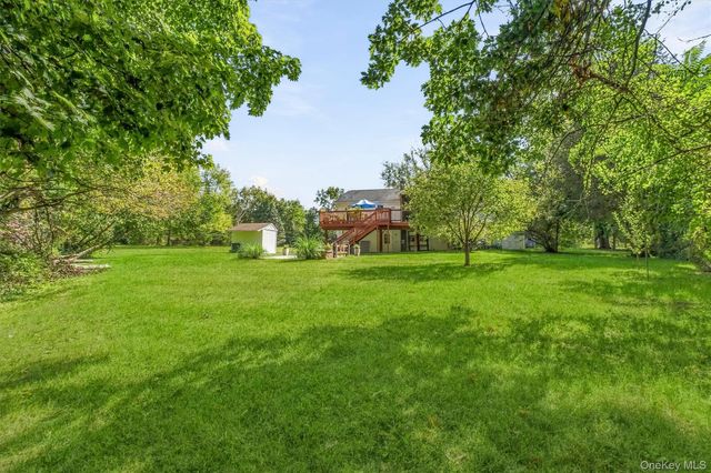 47 Stringham Road, Poughkeepsie, NY 12603