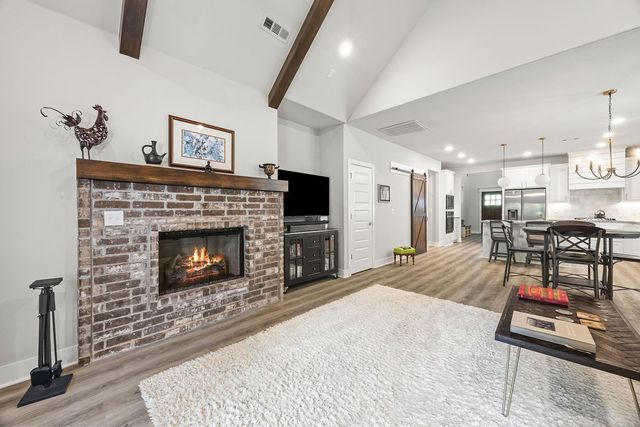 1626 S Price Avenue, Fayetteville, AR 72701