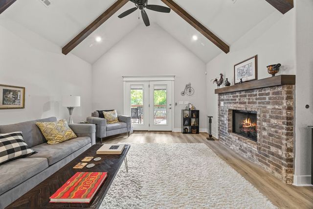 1626 S Price Avenue, Fayetteville, AR 72701