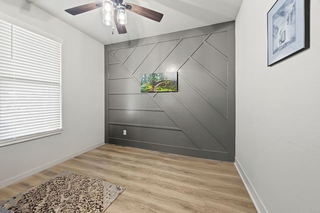 1626 S Price Avenue, Fayetteville, AR 72701