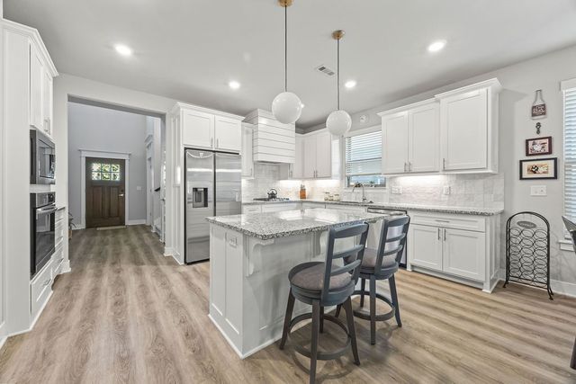 1626 S Price Avenue, Fayetteville, AR 72701