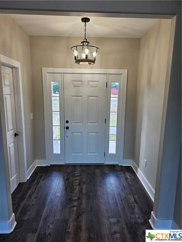 221 Enchanted Oaks, Inez, TX 77968
