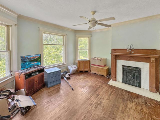 903 N Meridian Street, Brazil, IN 47834