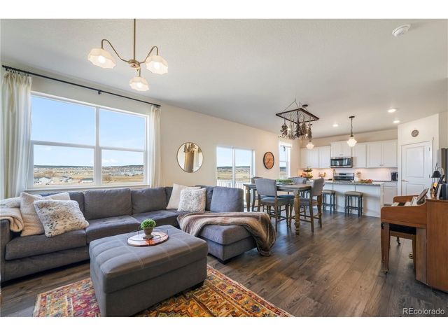 15882 Little Bluestem Rd, Monument, CO 80132