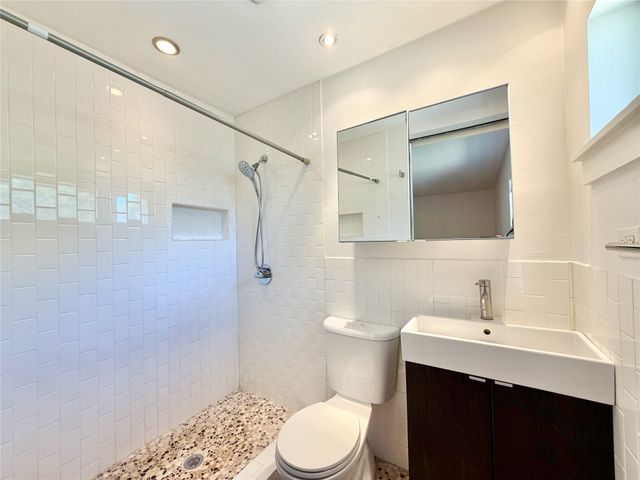 2223 Forest Oaks Drive, Dallas, TX 75228