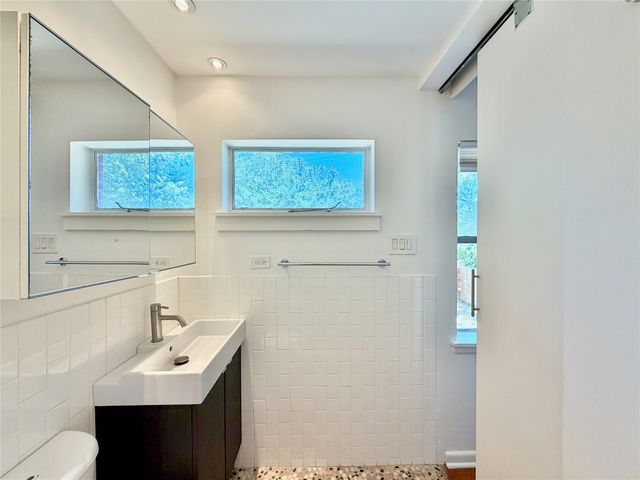 2223 Forest Oaks Drive, Dallas, TX 75228