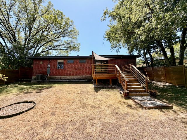 2223 Forest Oaks Drive, Dallas, TX 75228