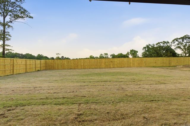 4850 Coronell Way, Bryant, AR 72002