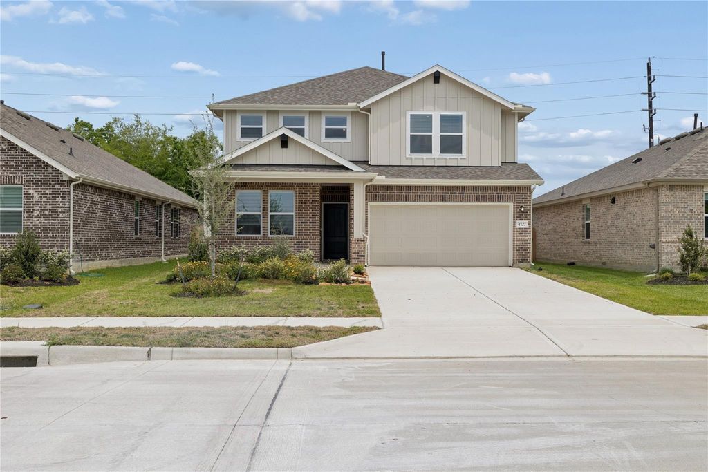 4727 Bay Vista Drive, Baytown, TX 77523