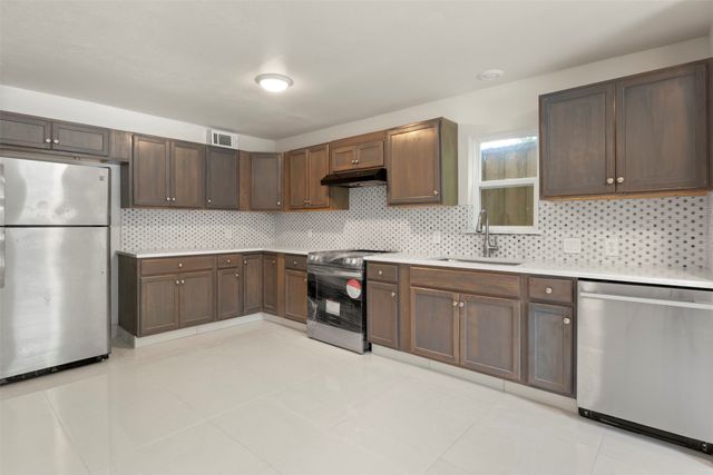 8117 Marvel Drive, Dallas, TX 75217