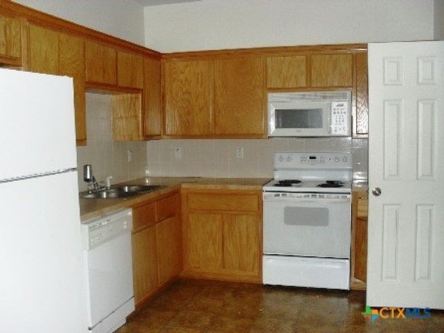 2914 Ashley Drive 2916, Copperas Cove, TX 76522
