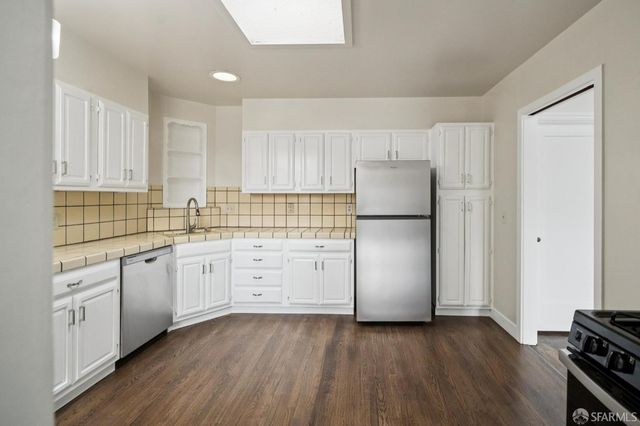 1620 Cayuga Avenue, San Francisco, CA 94112