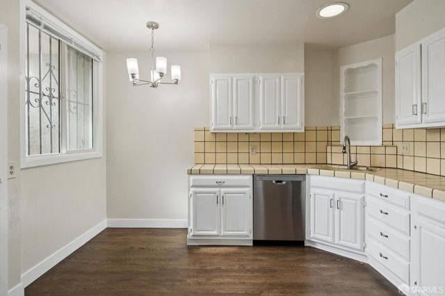 1620 Cayuga Avenue, San Francisco, CA 94112