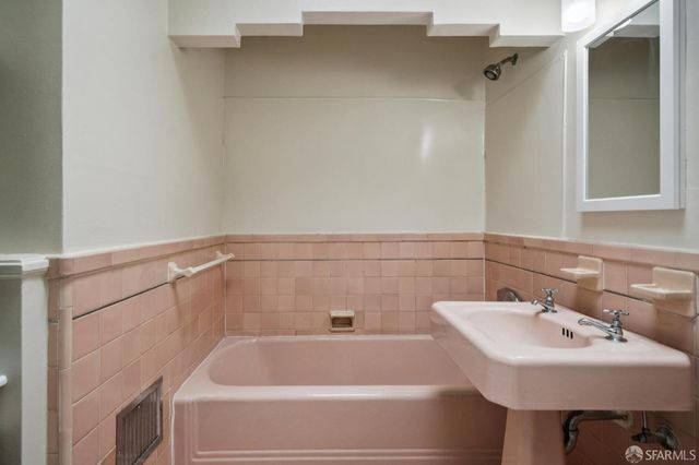 1620 Cayuga Avenue, San Francisco, CA 94112