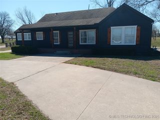 5770 W 41st Street, Tulsa, OK 74107