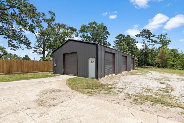 18022 Rogers Road, New Waverly, TX 77358