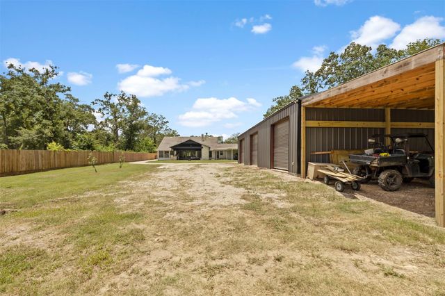18022 Rogers Road, New Waverly, TX 77358