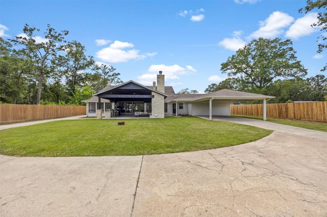 18022 Rogers Road, New Waverly, TX 77358