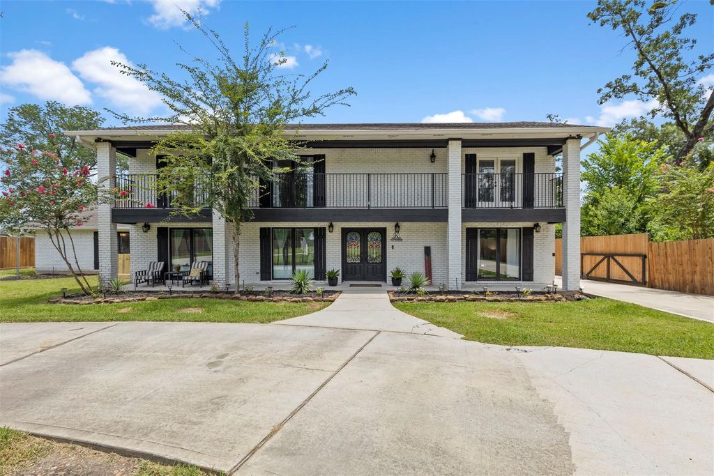 18022 Rogers Road, New Waverly, TX 77358