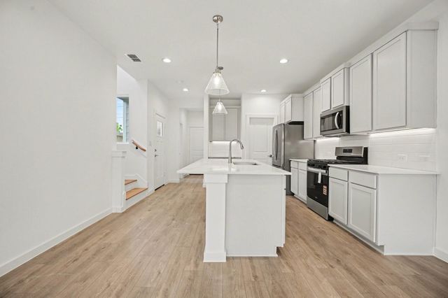 3032 Bremond Street, Houston, TX 77004