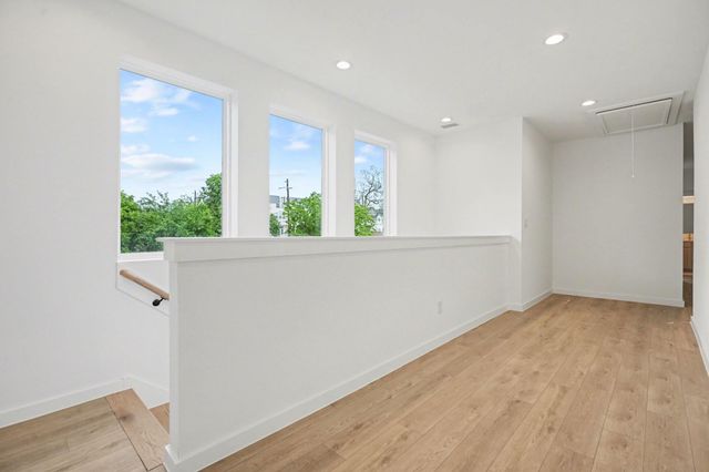 3032 Bremond Street, Houston, TX 77004