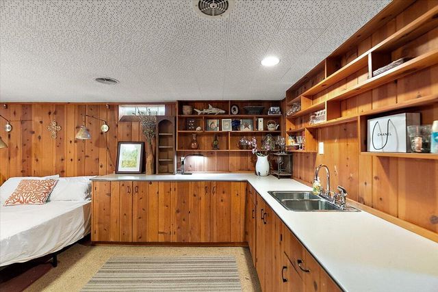 4309 Sunnybrook Drive, Kalamazoo City, MI 49008