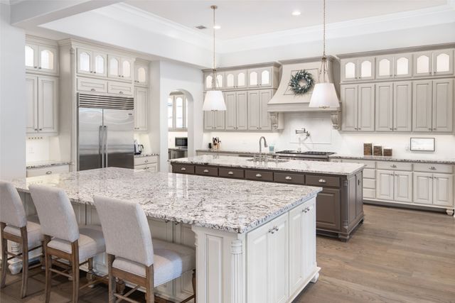 4674 College Park Drive, Dallas, TX 75229