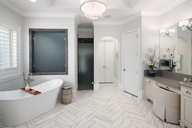 4674 College Park Drive, Dallas, TX 75229