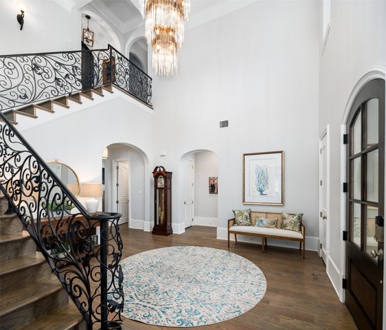 4674 College Park Drive, Dallas, TX 75229