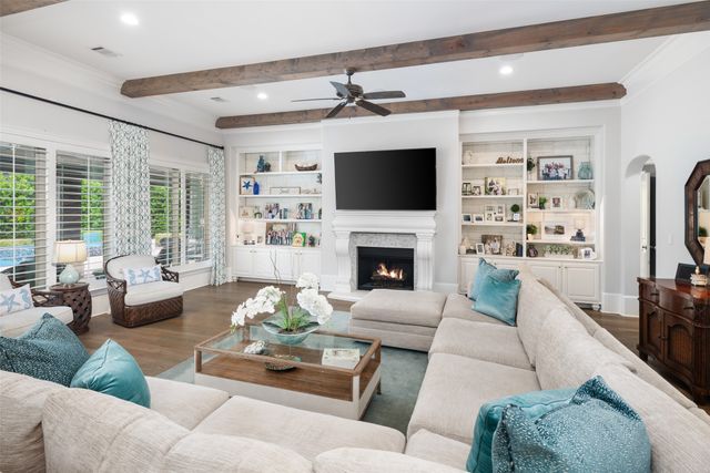 4674 College Park Drive, Dallas, TX 75229
