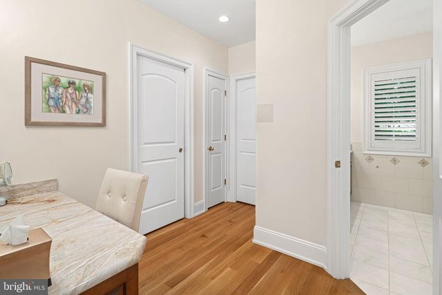 1990 WOODSIDE RD, Yardley, PA 19067