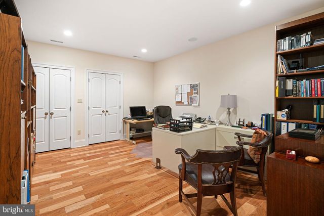 1990 WOODSIDE RD, Yardley, PA 19067