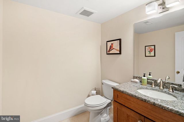 1990 WOODSIDE RD, Yardley, PA 19067