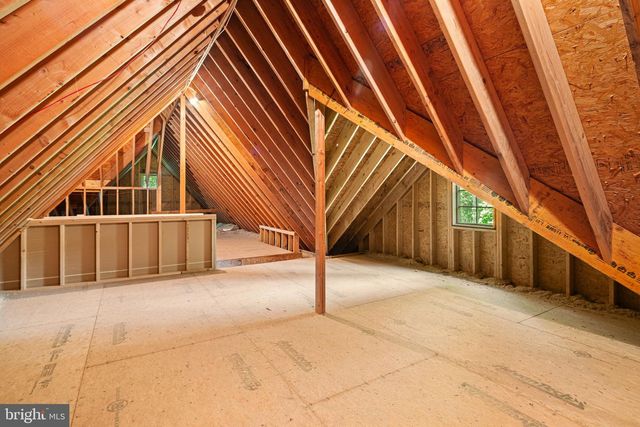 1990 WOODSIDE RD, Yardley, PA 19067