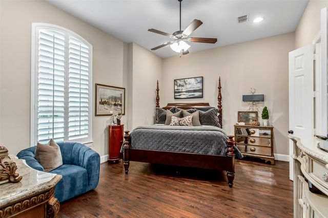 907 Clear Water Drive, Allen, TX 75013