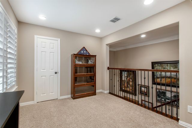 907 Clear Water Drive, Allen, TX 75013