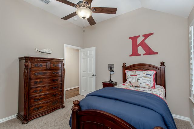 907 Clear Water Drive, Allen, TX 75013