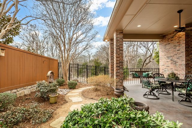 907 Clear Water Drive, Allen, TX 75013