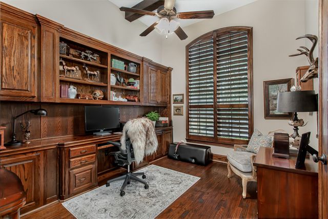 907 Clear Water Drive, Allen, TX 75013