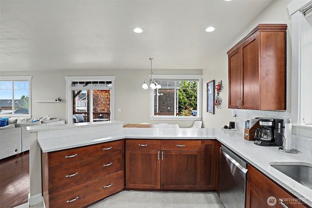 4919 N Winnifred Street, Ruston, WA 98407