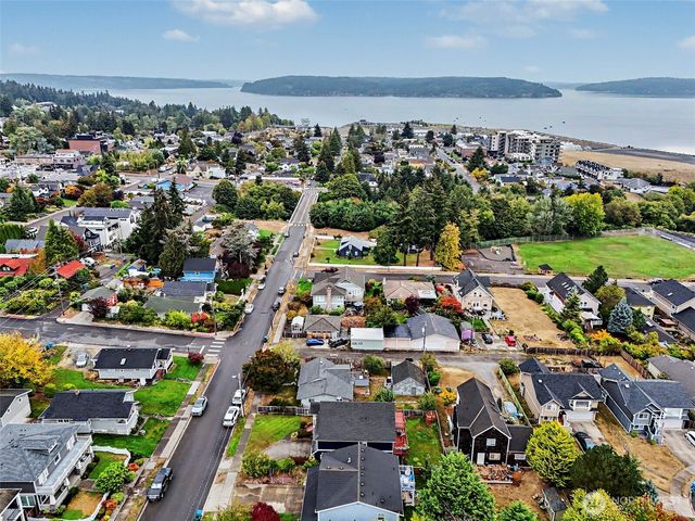 4919 N Winnifred Street, Ruston, WA 98407