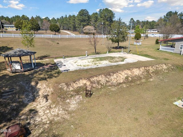 120 Farley Road, Cameron, NC 28326