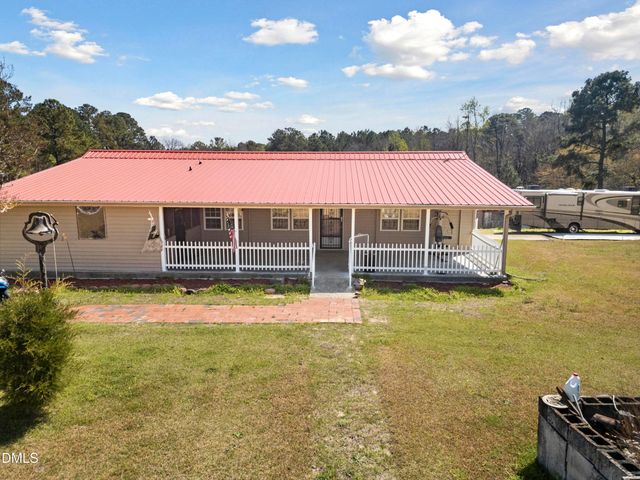 120 Farley Road, Cameron, NC 28326