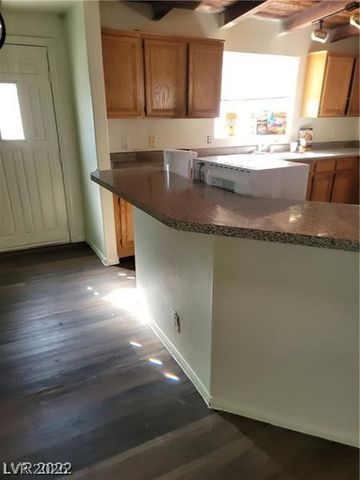 1413 Bryn Mawr Avenue, Las Vegas, NV 89102