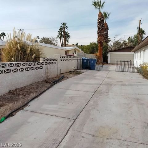1413 Bryn Mawr Avenue, Las Vegas, NV 89102