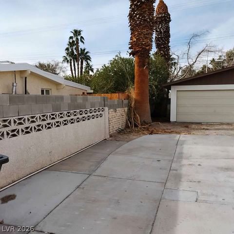 1413 Bryn Mawr Avenue, Las Vegas, NV 89102