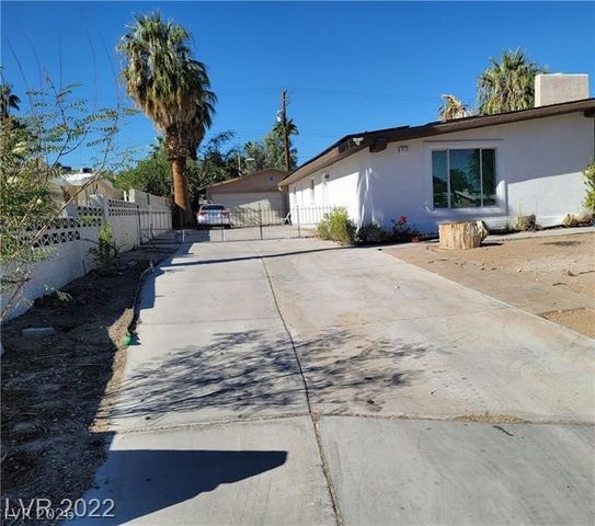 1413 Bryn Mawr Avenue, Las Vegas, NV 89102