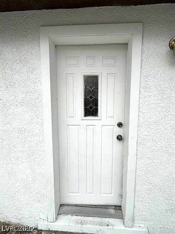 1413 Bryn Mawr Avenue, Las Vegas, NV 89102