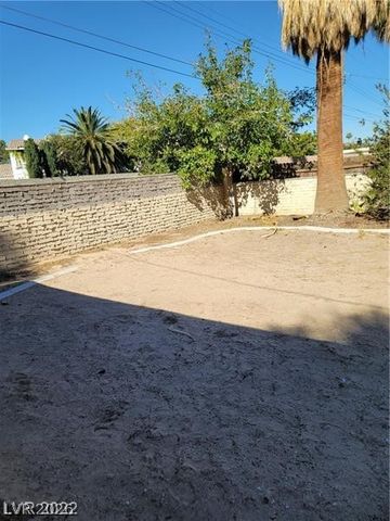 1413 Bryn Mawr Avenue, Las Vegas, NV 89102