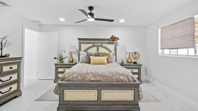 625 W 2ND Street, Riviera Beach, FL 33404